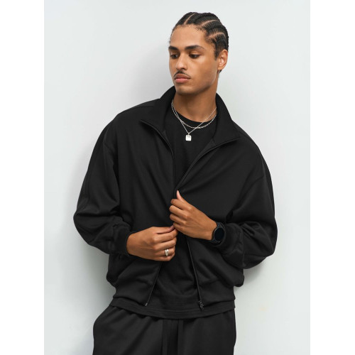 Куртка спортивная Junior, черная Куртка спортивная Junior, черная