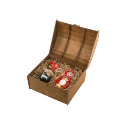Подарочный набор: чайная пара, варенье из сосновых шишек