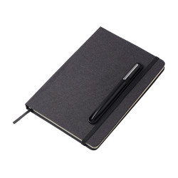 Набор блокнот А5 с магнитным держателем для ручки и подставкой для телефона и металлической шариковой ручкой NotaBene, черный