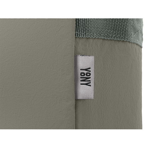 Изотермическая сумка-холодильник Neo Classic c контрастной молнией, серый/зеленое яблоко