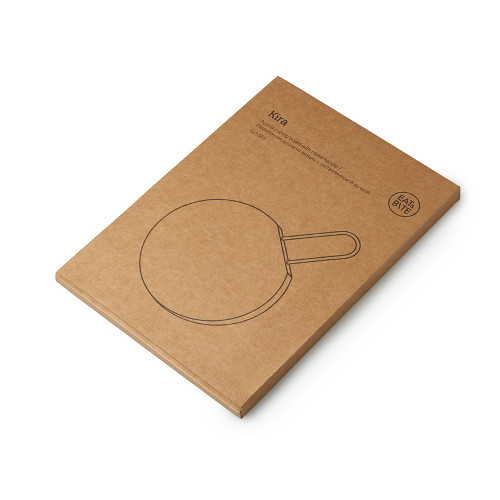 Деревянная круглая доска из акации с металлической ручкой Кира