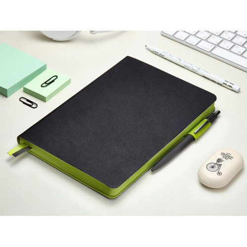 Ежедневник А5 датированный Boston 2026, черный с салатовым обрезом Ежедневник А5 датированный Boston 2026, черный с салатовым обрезом