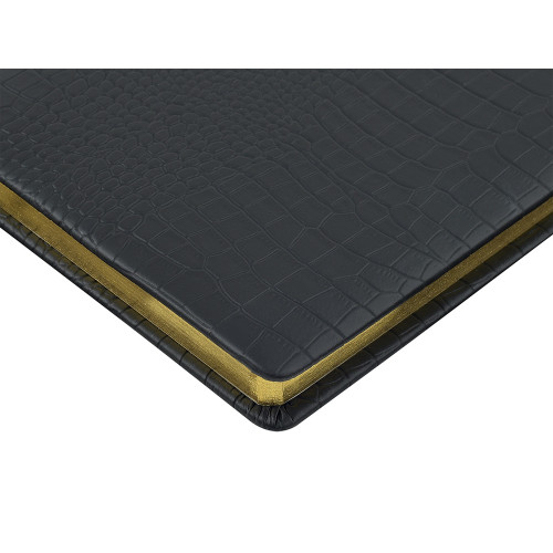 Ежедневник недатированный А5 Amazonia, черный с золотым обрезом