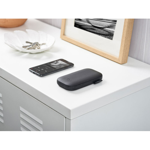Внешний аккумулятор с беспроводной колонкой Powersound, черный