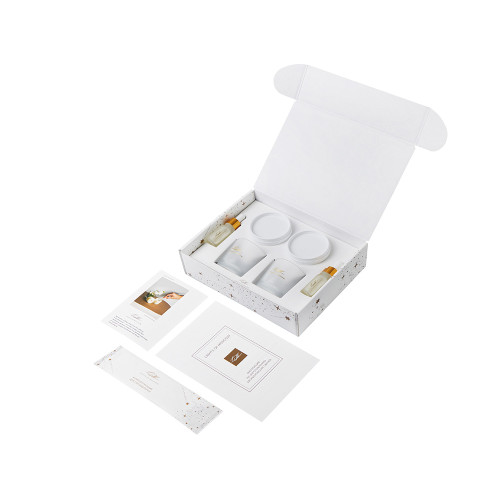 Набор для создания 2-х ароматических свечей: имбирный пряник, рождественская елка