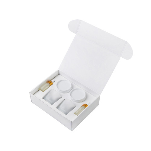 Набор для создания 2-х ароматических свечей: имбирный пряник, рождественская елка (без лого LM)