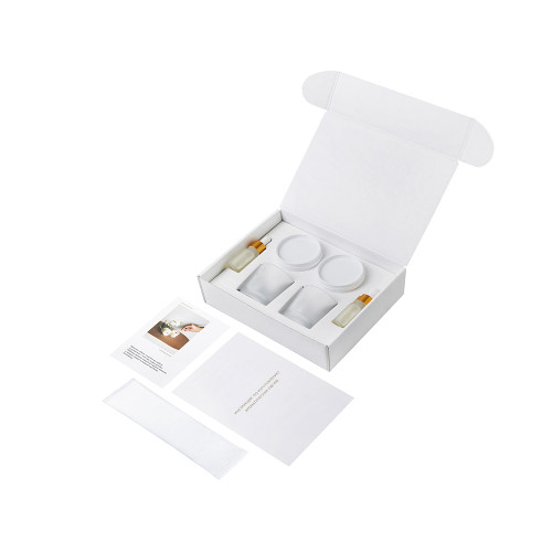 Набор для создания 2-х ароматических свечей: амбра и табак/маракуйя, сандал и пачули (без лого LM)