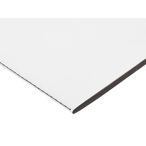 Бизнес-тетрадь А5 Pragmatic Contrast, 40 листов в клетку, белый с черным срезом Бизнес-тетрадь А5 Pragmatic Contrast, 40 листов в клетку, белый с черным срезом