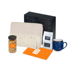 Подарочный набор Re:y. Haven  с пледом, кружкой и чаем