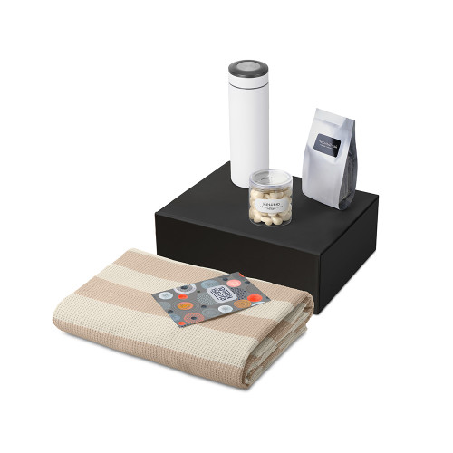 Подарочный набор Re:y. Warm с пледом, термосом и чаем Подарочный набор Re:y. Warm с пледом, термосом и чаем