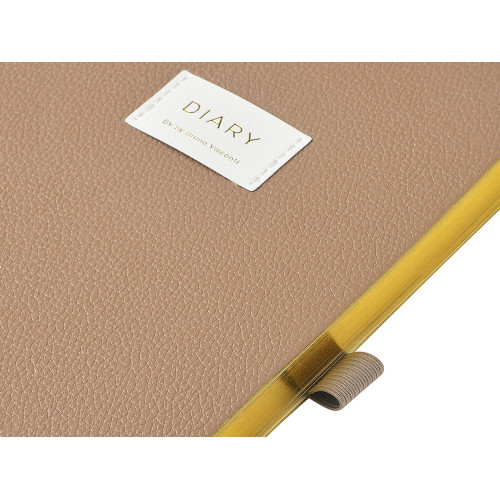 Ежедневник недатированный А5 Total beige с нашивкой, бежевый