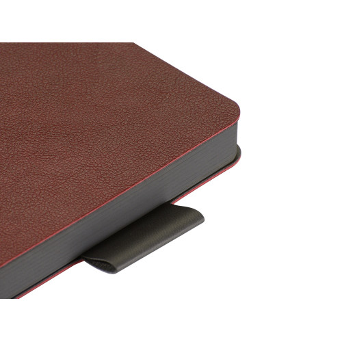 Ежедневник А5 датированный Boston 2026, бордовый с серым обрезом Ежедневник А5 датированный Boston 2026, бордовый с серым обрезом