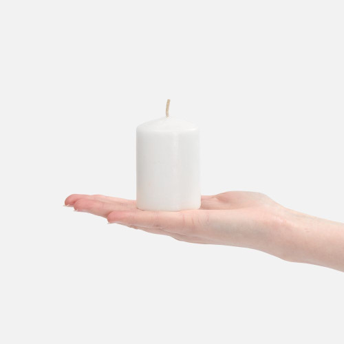 Свеча ароматическая Arozo 70, черная вишня, белая