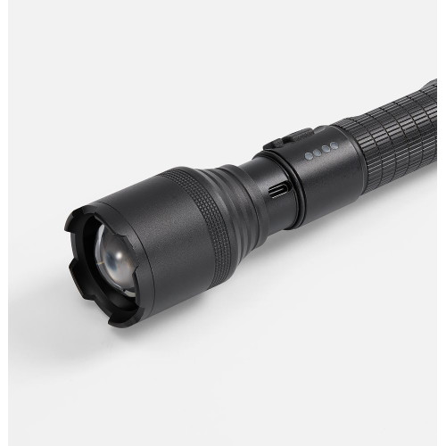 Фонарь аккумуляторный с фокусировкой луча FarSee, черный Фонарь аккумуляторный с фокусировкой луча FarSee, черный