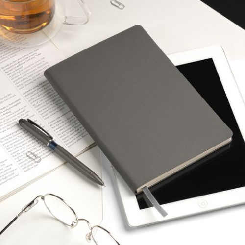 Ежедневник Стар (Star) недатированный, серый (с упаковкой, со стикерами) Ежедневник Стар (Star) недатированный, серый (с упаковкой, со стикерами)