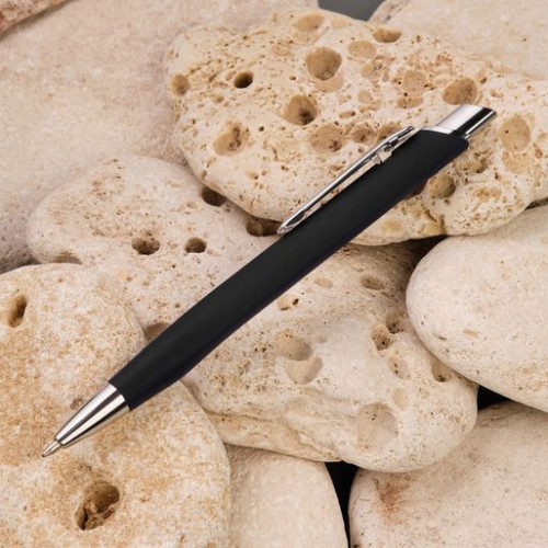 Шариковая ручка Пирамид Нео (Pyramid NEO), черная