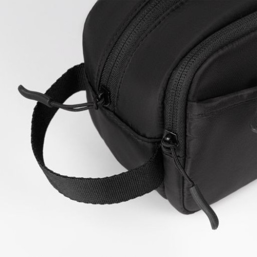 Дорожная косметичка Бостон (Boston), черная Дорожная косметичка Бостон (Boston), черная