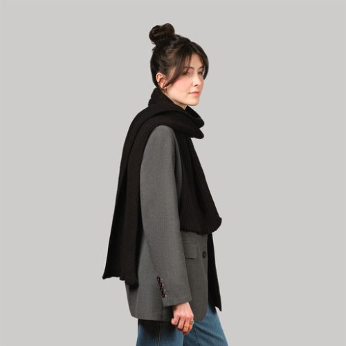 Шарф Форгес (Forges) вязаный, черный Шарф Форгес (Forges) вязаный, черный