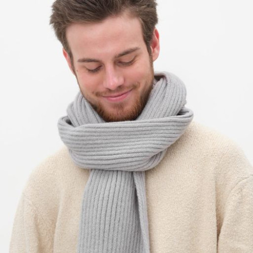 Шарф Форгес (Forges) вязаный, серый Шарф Форгес (Forges) вязаный, серый