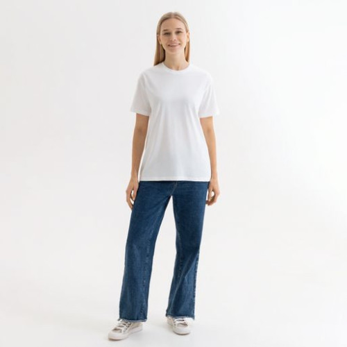 Футболка унисекс Крис (Kris), 150 гр., белая (теплого оттенка)