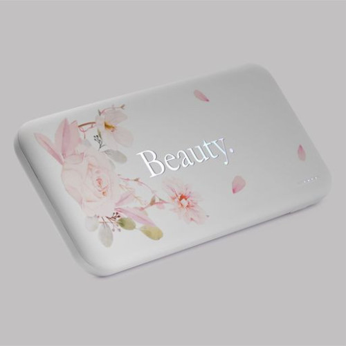 Внешний аккумулятор с подсветкой Люче (Luce) 10000 mAh, белый Внешний аккумулятор с подсветкой Люче (Luce) 10000 mAh, белый