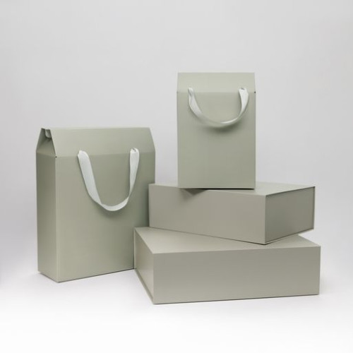 Подарочная коробка-трансформер большая, серая Подарочная коробка-трансформер большая, серая