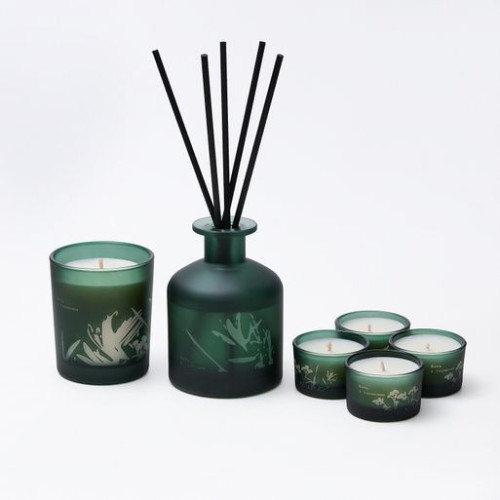 Ароматическая свеча Энигма (Enigma), зеленая Ароматическая свеча Энигма (Enigma), зеленая